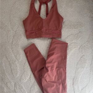 Gymshark x Whitney Simmons Bra and Leggings Set